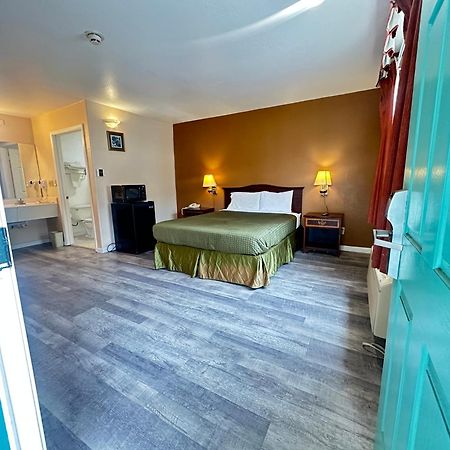 واتسونفيل Royal Inn المظهر الخارجي الصورة
