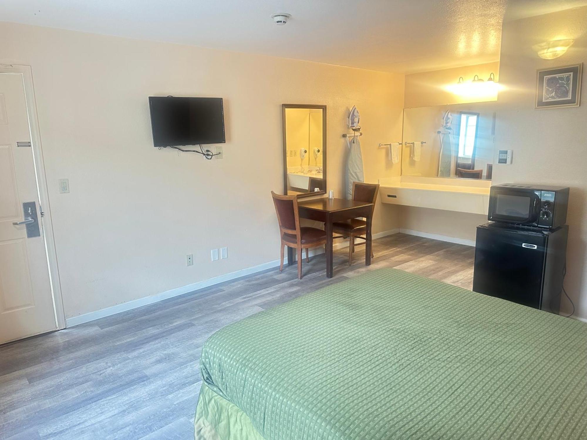 واتسونفيل Royal Inn المظهر الخارجي الصورة