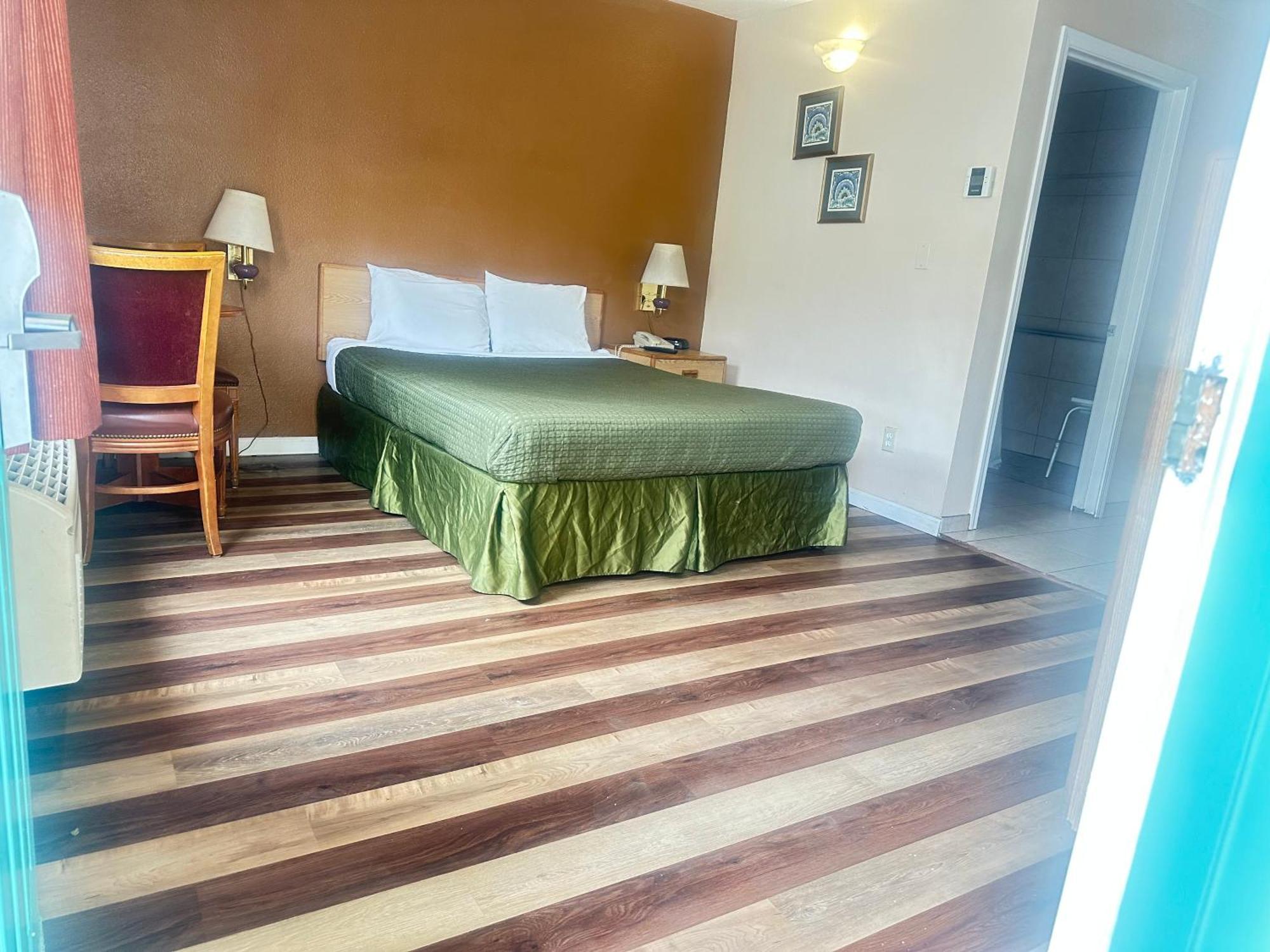 واتسونفيل Royal Inn المظهر الخارجي الصورة