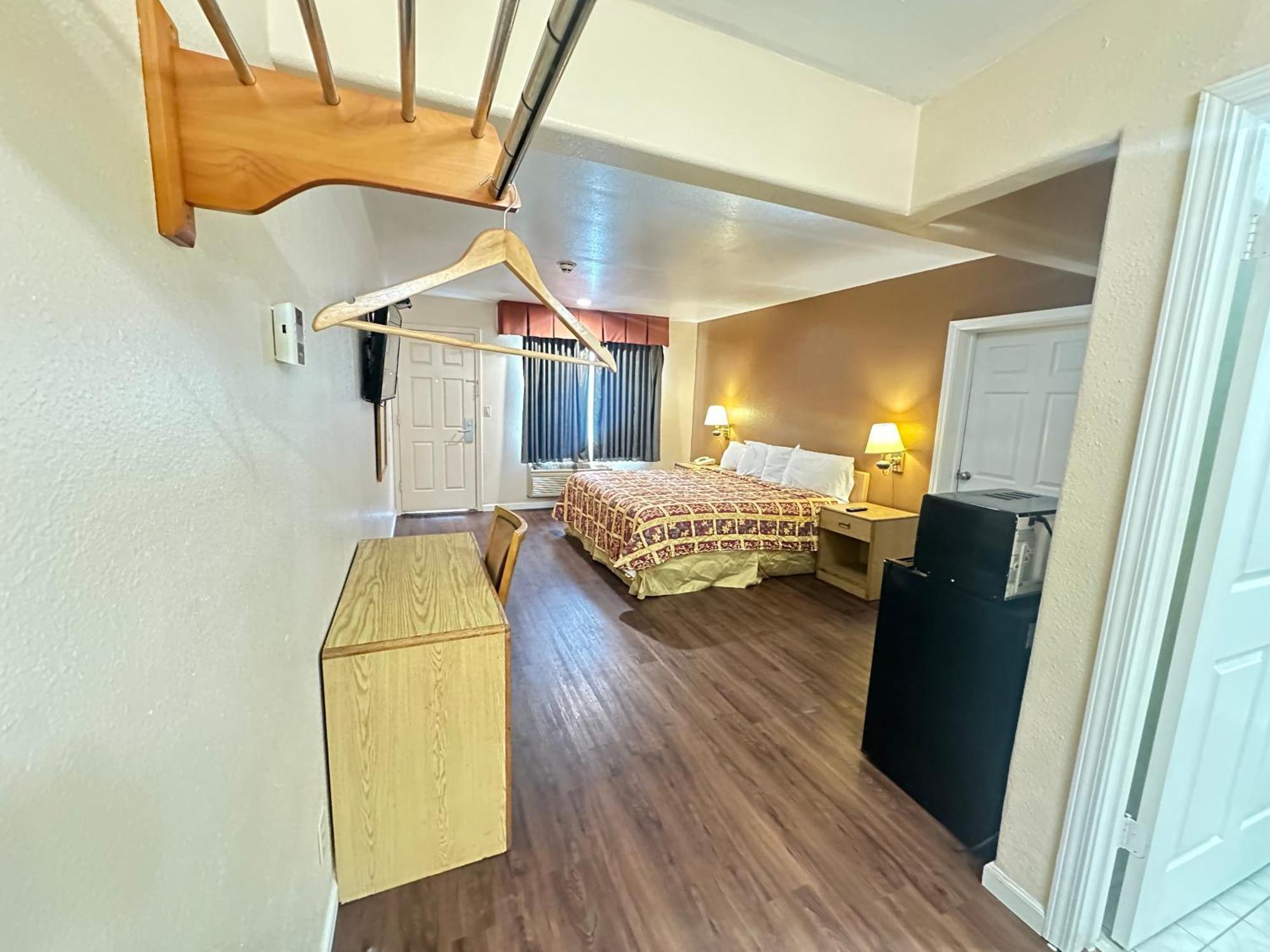 واتسونفيل Royal Inn المظهر الخارجي الصورة