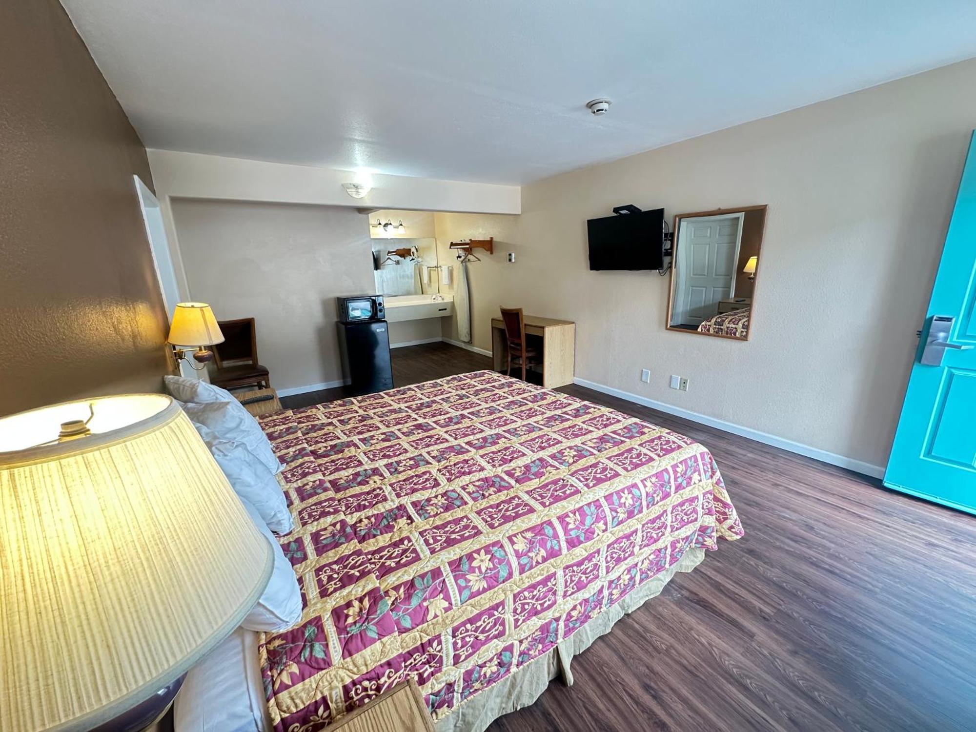 واتسونفيل Royal Inn المظهر الخارجي الصورة