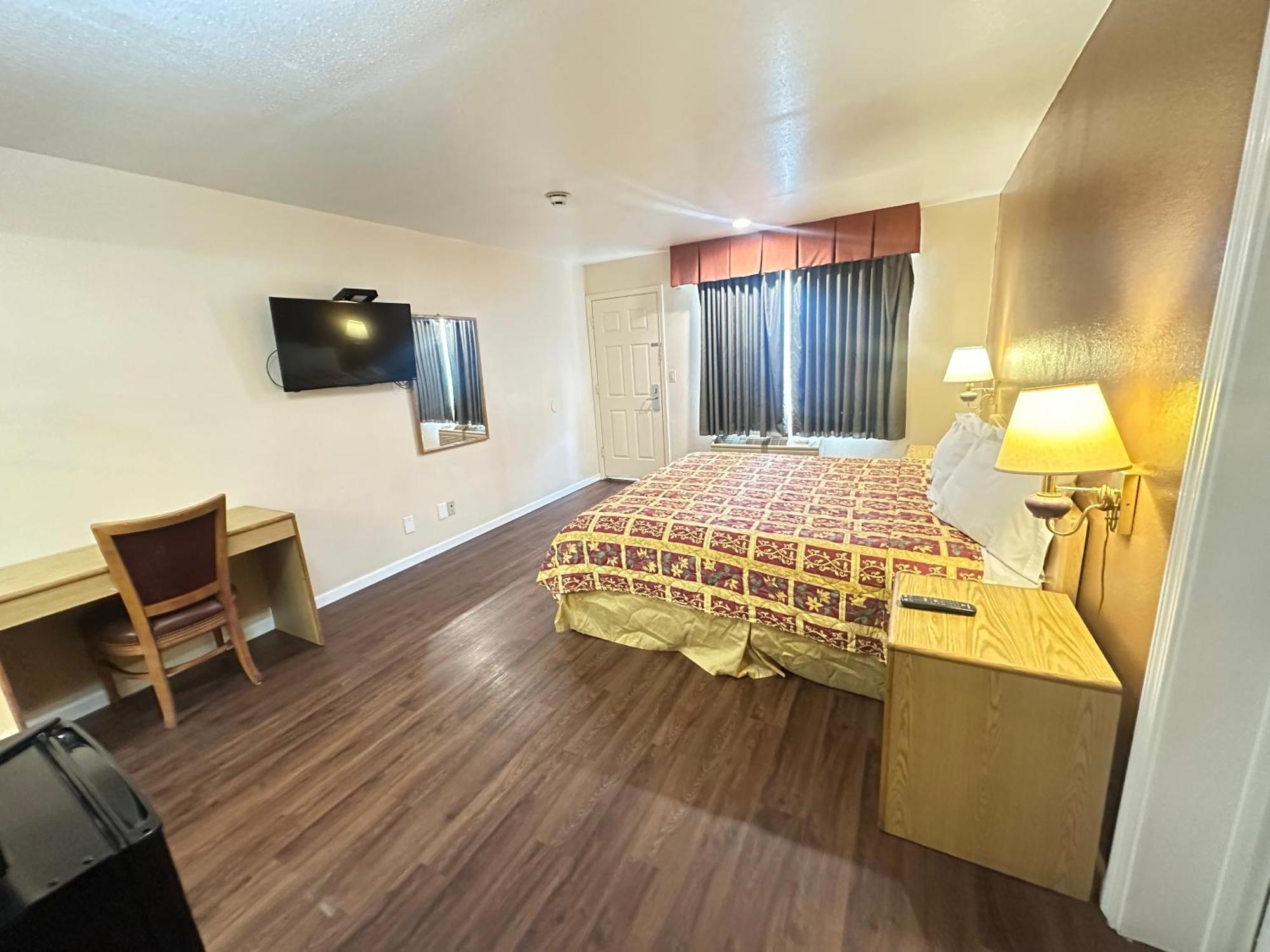 واتسونفيل Royal Inn المظهر الخارجي الصورة